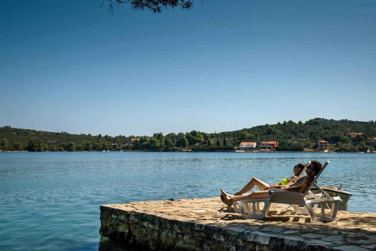 Feel Dugi Otok - Apartment Sofia Luka  Bagian luar foto